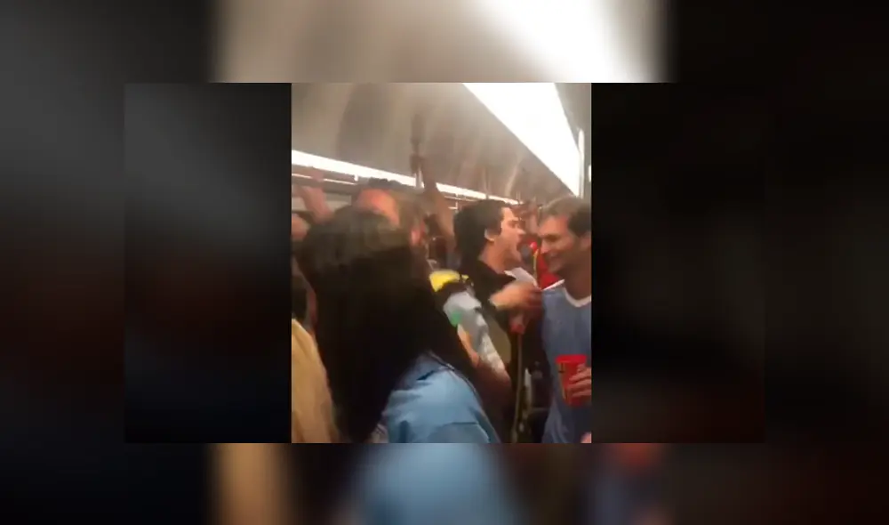 Hinchas uruguayos le cantan a chilenos: "¡El pisco es peruano!". Hinchas uruguayos le cantan a chilenos: "¡El pisco es peruano!".