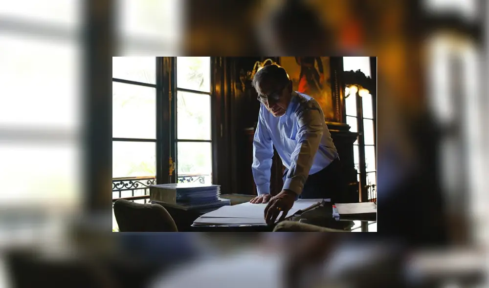 Martín Vizcarra en su despacho el 23 de marzo de 2019. Foto: Presidencia.