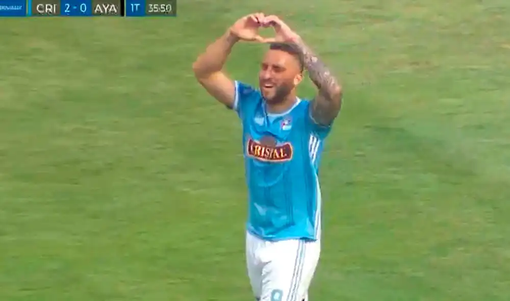 Emanuel Herrera inició y culminó la jugada de gol. Captura: Gol Perú