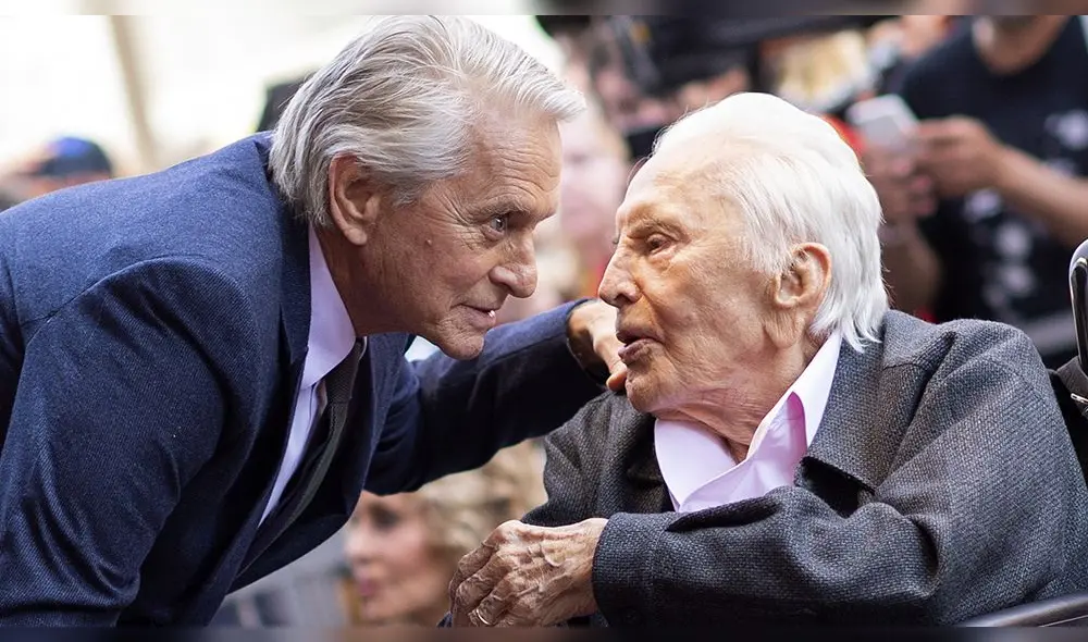 El actor de 75 años escribió un emotivo mensaje a través de redes sociales en el que expresó su cariño y respeto a Kirk Douglas. (Foto: AFP) El actor de 75 años escribió un emotivo mensaje a través de redes sociales en el que expresó su cariño y respeto a Kirk Douglas. (Foto: AFP)