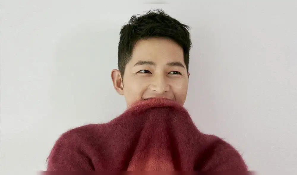 Desliza para ver más fotos de Song Joong Ki, actor de doramas. Créditos: History D&C