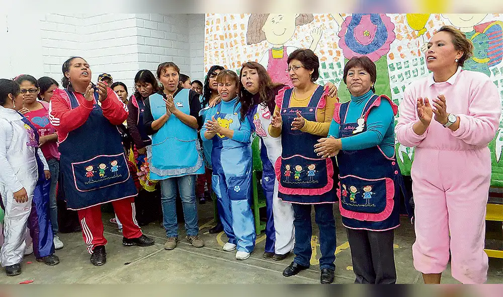 Idel Vexler anuncia aumento de sueldo en sector educación para el 2018