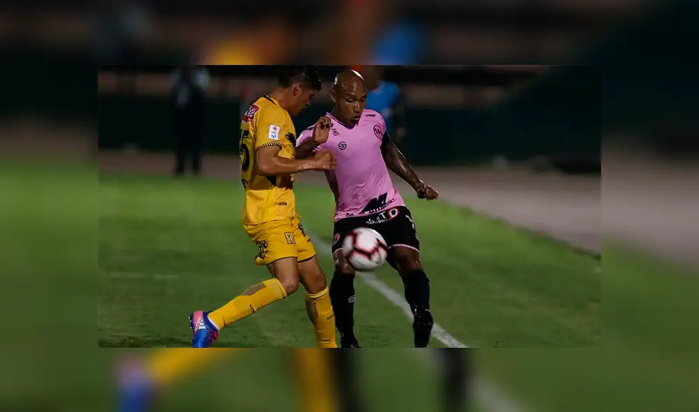 Chávez sobre partido suspendido contra Cristal: “Nos hubiera gustado jugar, ellos no están bien” Chávez sobre partido suspendido contra Cristal: “Nos hubiera gustado jugar, ellos no están bien”