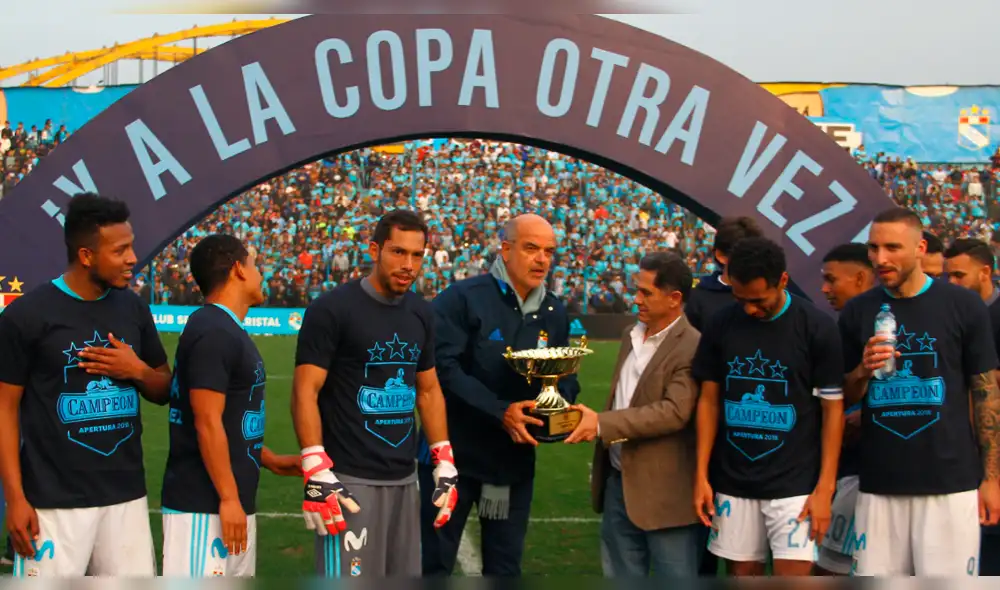 Presidente de Sporting Cristal arremetió contra las bases de la ADFP y Alianza Lima