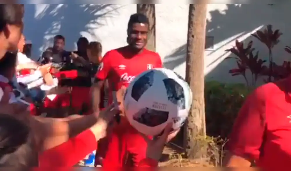 En Facebook, niño le pidió autógrafo a Christian Ramos y se llevó gran sorpresa [VIDEO]