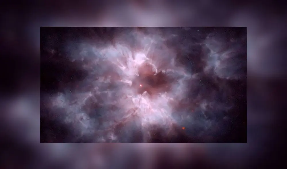 Fotografía del 'capullo' de una nueva enana blanca (NGC 2440).