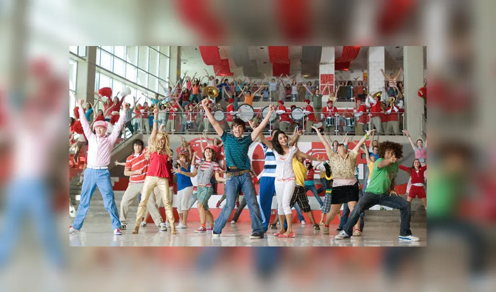 Desliz las imágenes para ver cómo luce la famosa escuela en la que se grabó al cinta adolescente. (Foto: Google Maps)