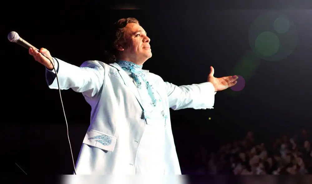 Juan Gabriel: amigo íntimo hace quedar mal a sujeto que se hace pasar por él en redes