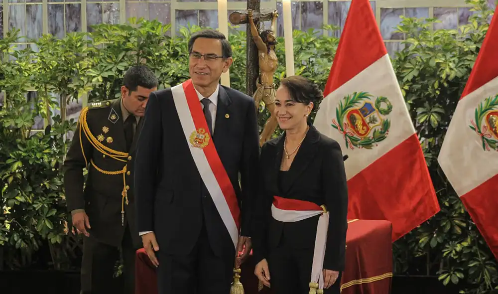 Ministra Ana Revilla sobre feminicidio en El Agustino: “Estoy en pleno momento de Navidad” Ministra Ana Revilla sobre feminicidio en El Agustino: “Estoy en pleno momento de Navidad”