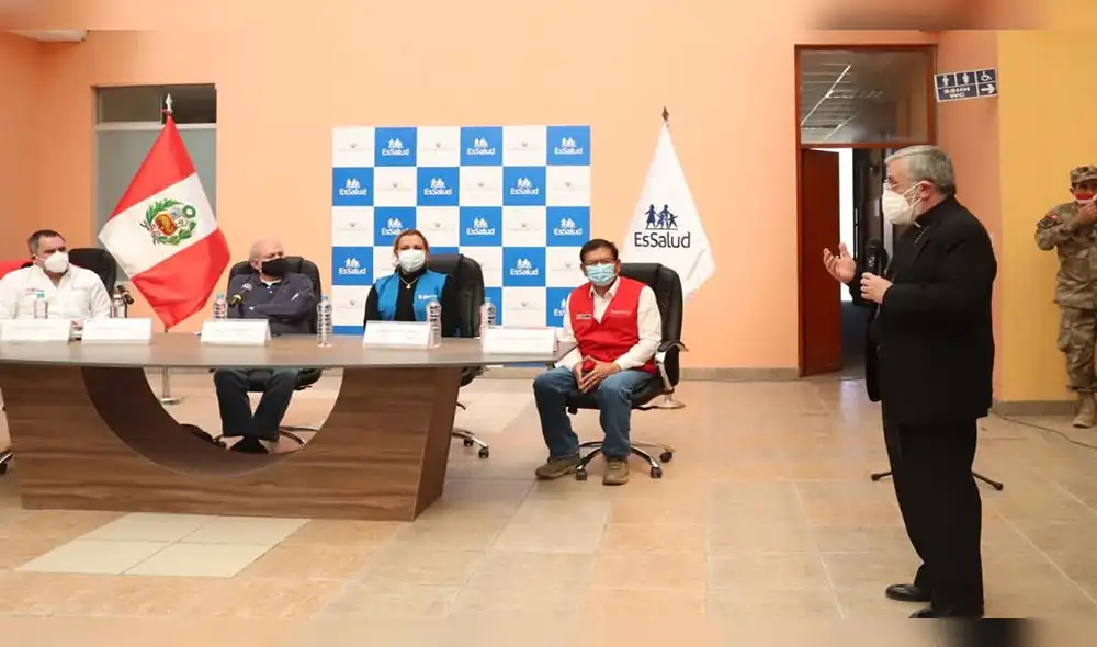 Javier Del Río Alba, Arzobispo de Arequipa, anunció la donación. Javier Del Río Alba, Arzobispo de Arequipa, anunció la donación.
