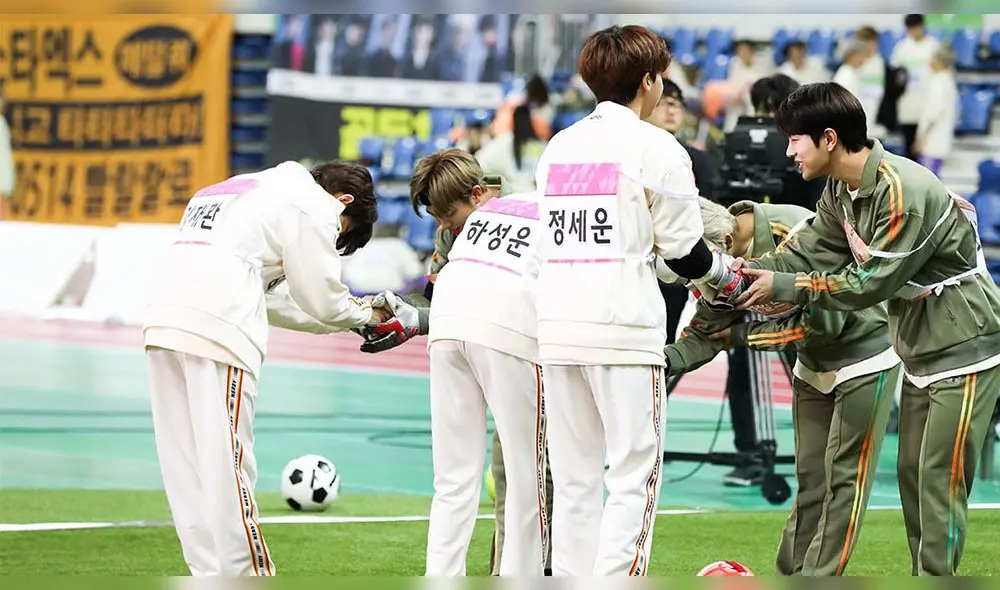 Saludo previo a la competencia de penales en los ISAC 2020.