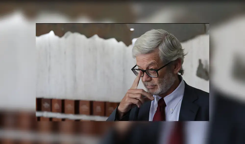 PROFESOR - MINISTRO DE CHILE 3