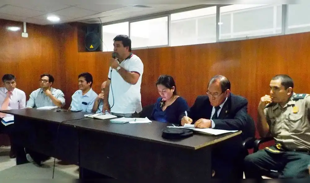 Alcalde de Bagua golpea a pobladores porque le reclamaron su pésima gestión