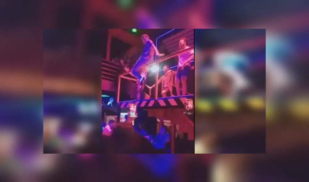 Vía Facebook. Joven quiso demostrar sus dotes artísticos desde un pequeño balcón de discoteca, sin imaginar que todo se saldría de control Vía Facebook. Joven quiso demostrar sus dotes artísticos desde un pequeño balcón de discoteca, sin imaginar que todo se saldría de control