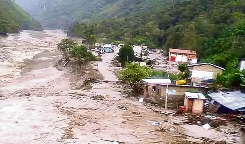Emergencia en Cusco y Tacna por huaicos e inundaciones 