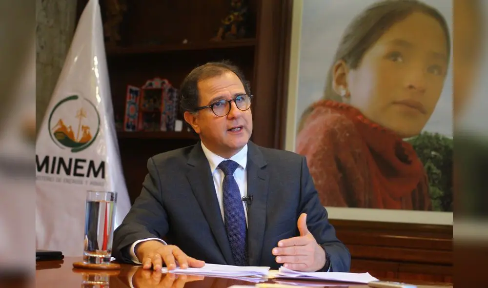 CONEXIÓN. Convenio con Bolivia fortalecería la construcción del SIT Gas, según ministro.