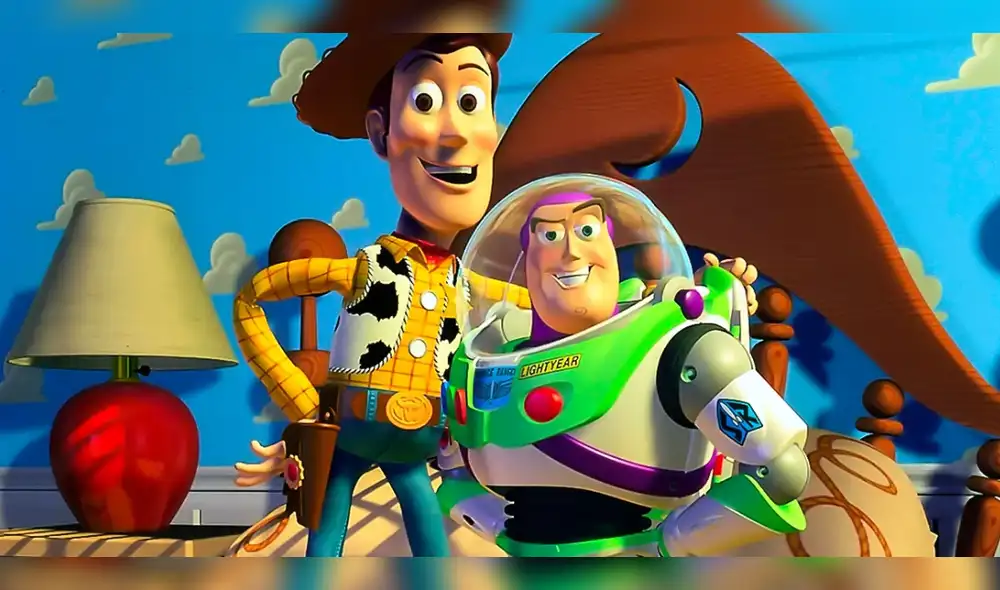 Twitter: abuelita se viste como Buzz Lightyear para sorprender a su nieto fan de Toy Story [VIDEO]