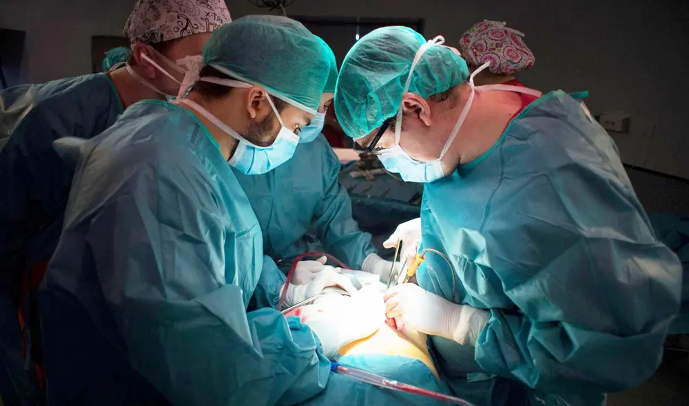 Parminder Singh Sidhu, ya se había sometido a un primer trasplante de riñón en el 2005, el cual no presentó ningún inconveniente. Foto: AFP Parminder Singh Sidhu, ya se había sometido a un primer trasplante de riñón en el 2005, el cual no presentó ningún inconveniente. Foto: AFP