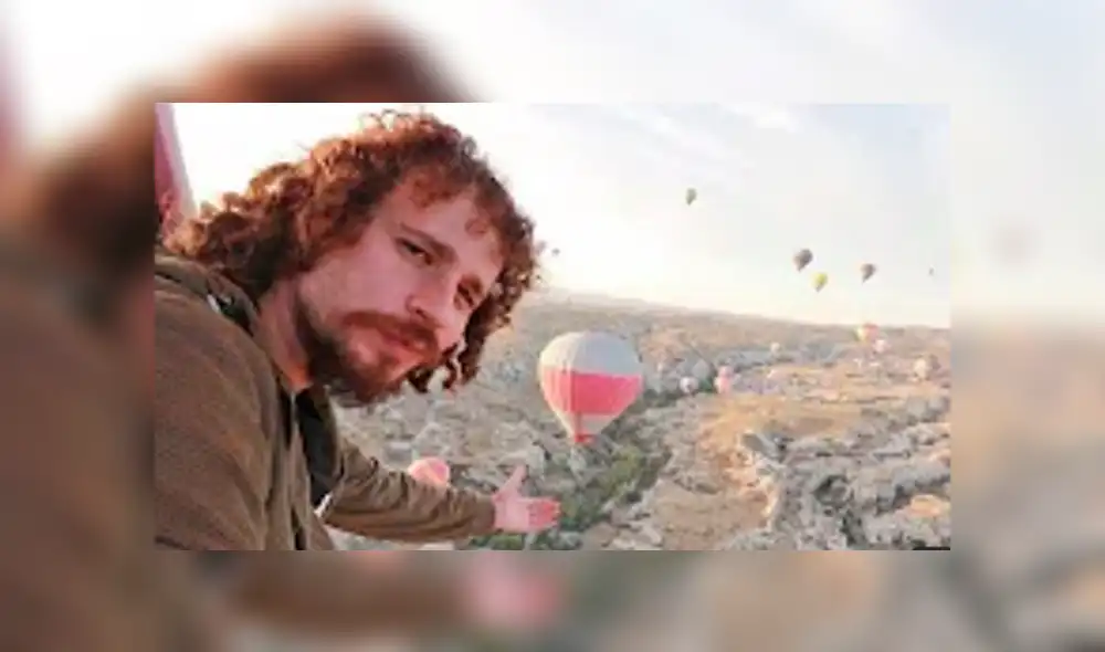 Youtuber Luisito Comunica visita los estudios de RTV para entrevista Youtuber Luisito Comunica visita los estudios de RTV para entrevista