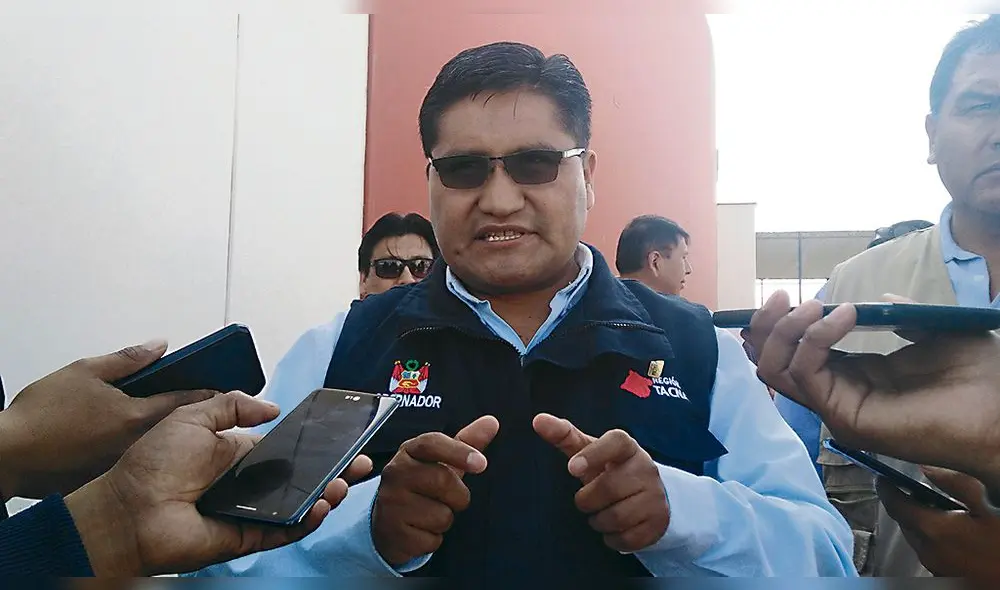 pedido. Tonconi demandó al consulado chileno actuar por crisis. pedido. Tonconi demandó al consulado chileno actuar por crisis.