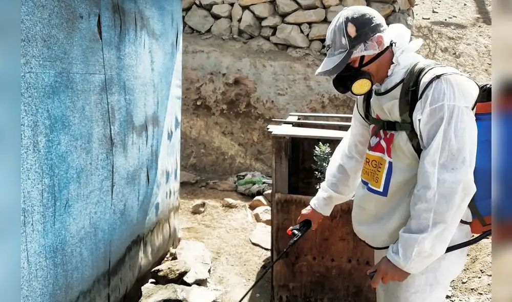 Comando COVID-19 es un grupo de extranjeros solidarios que trabajan en plena pandemia. Foto: Luis Paucar. Comando COVID-19 es un grupo de extranjeros solidarios que trabajan en plena pandemia. Foto: Luis Paucar.