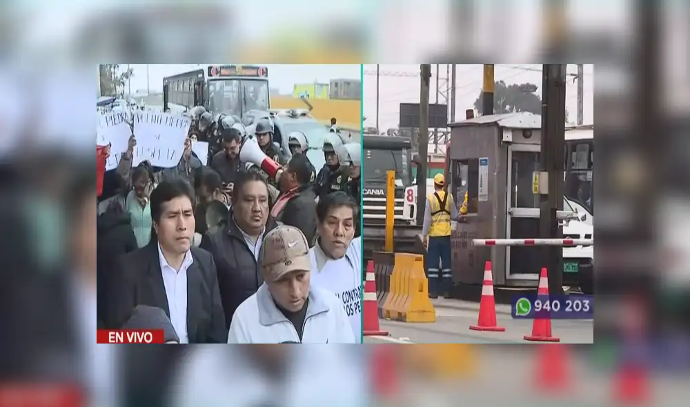 Manifestantes aseguran que los peajes provoca el alza de pasajes en el transporte público. Foto: Captura Latina