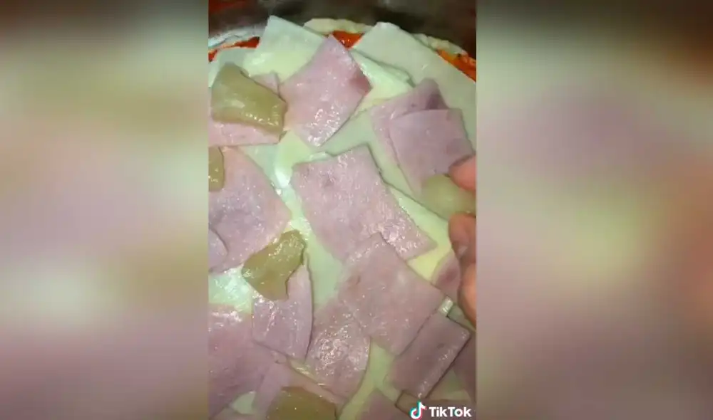 Desliza las imágenes para conocer los pasos que deberás seguir para preparar esta exquisita pizza casera. Foto: Captura de Tiktok/ pamelachi Desliza las imágenes para conocer los pasos que deberás seguir para preparar esta exquisita pizza casera. Foto: Captura de Tiktok/ pamelachi