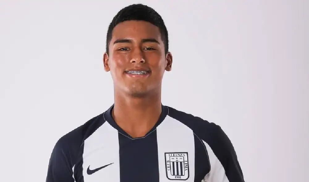 En Inglaterra aseguran que Kluvierth Aguilar jugaría en un equipo diferente al Manchester city. Foto: Alianza Lima