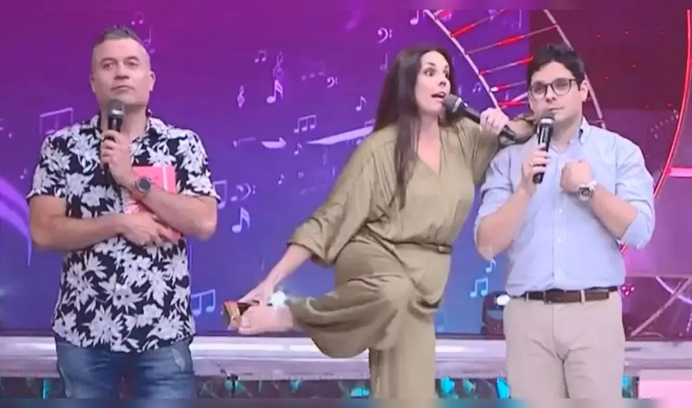 Rebeca Escribens llama “pedazos de adefesio” a conductores de “EEG” en divertido sketch Rebeca Escribens llama “pedazos de adefesio” a conductores de “EEG” en divertido sketch