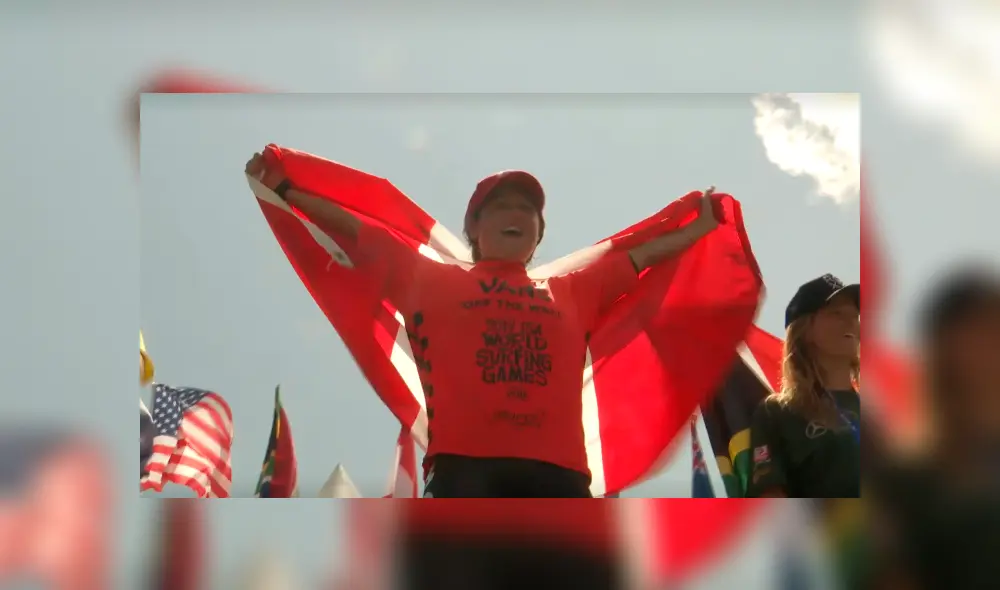 Sofía Mulanovich campeona en el mundial ISA Surf de Japón Sofía Mulanovich campeona en el mundial ISA Surf de Japón