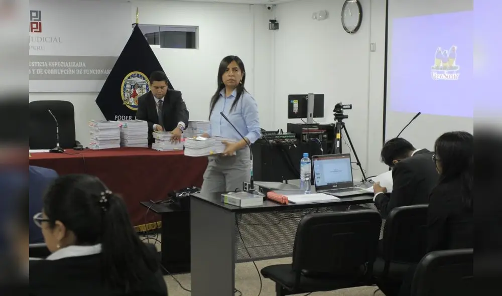 Loza inició exposición de argumentos en audiencia del último 3 de enero. Foto: Antonio Melgarejo / La República