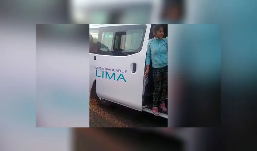 Graban a combi con logo de Municipalidad de Lima mientras funcionaba. Créditos: Captura. Graban a combi con logo de Municipalidad de Lima mientras funcionaba. Créditos: Captura.