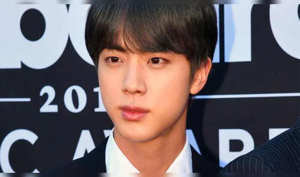 Kim Seok-jin, mejor conocido bajo su nombre artístico de Jin, es un cantante, modelo, compositor y bailarín surcoreano.​​