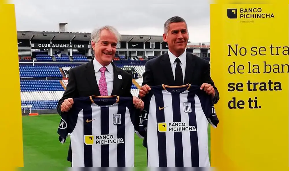¡Atención hinchas blanquiazules! Alianza Lima tendrá su propia tarjeta bancaria [FOTOS]