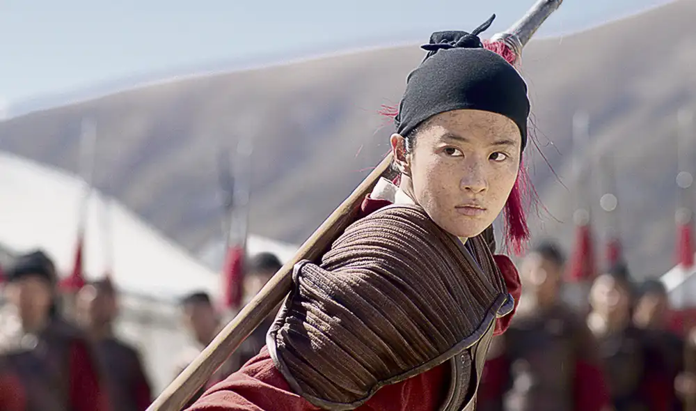 Yifei Liu Mulán foto Disney +