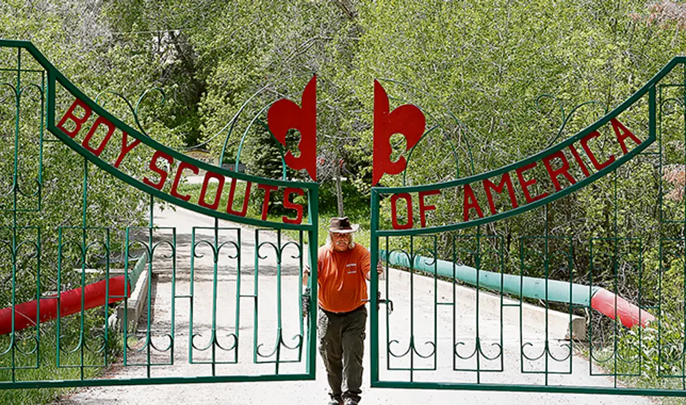 Boy Scouts se declaran en quiebra y frenan así denuncias por abusos Boy Scouts se declaran en quiebra y frenan así denuncias por abusos