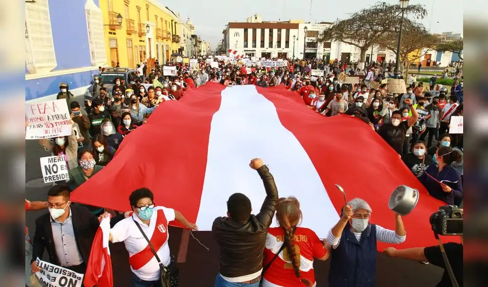 Trujillo: cientos protestan por cuarto día consecutivo