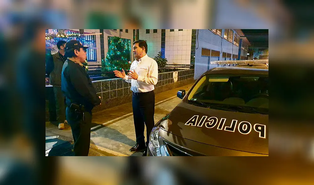 Retiran a 4 comisarios por abandonar sus puestos en la noche de Navidad Retiran a 4 comisarios por abandonar sus puestos en la noche de Navidad