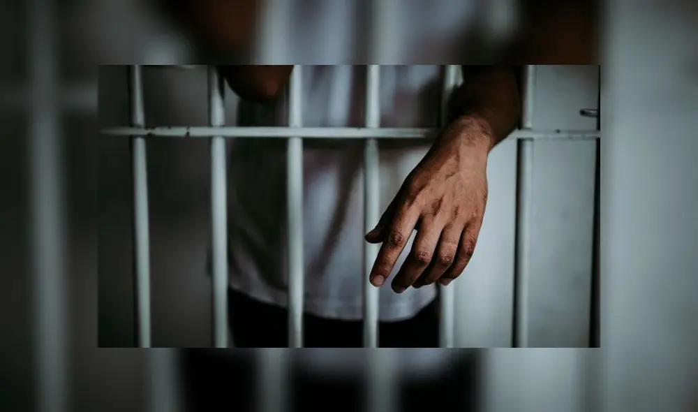 Dictan cadena perpetua a sujeto que abusó de una niña. Dictan cadena perpetua a sujeto que abusó de una niña.