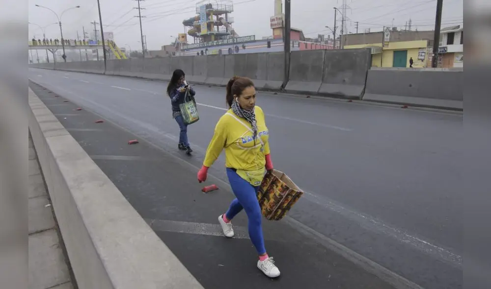Vecinos marchan contra peajes en la Panamericana Norte [FOTOS]