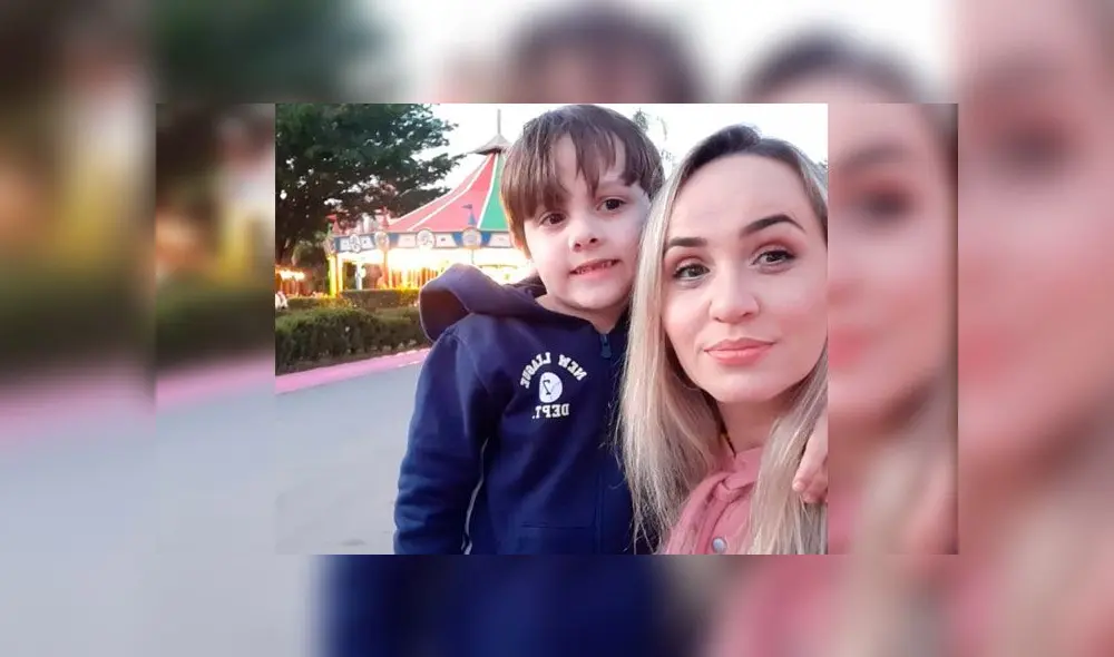 Juli Lanser Mayer y su hijo Rafael llevaron juntos el reto de superar las dificultades del autismo. Foto: difusión