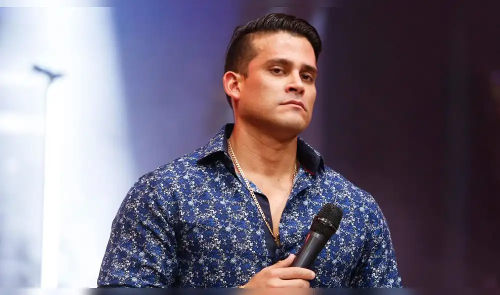 Christian Domínguez integrante de la "Gran Orquesta" Christian Domínguez integrante de la "Gran Orquesta"