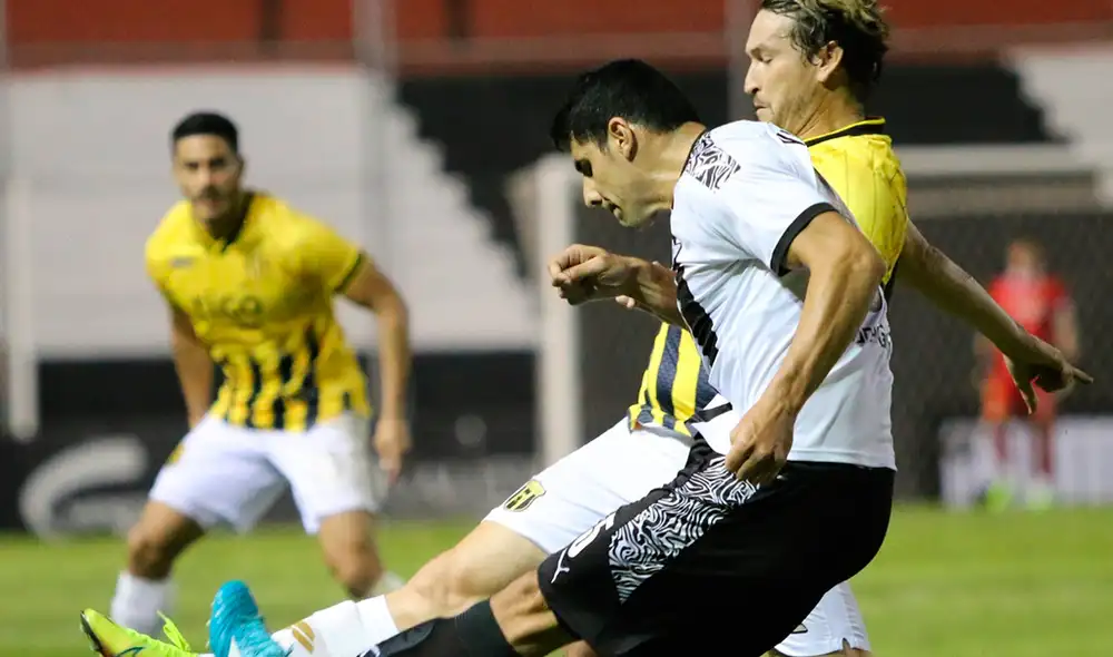 Libertad y Guaraní por la fecha 11 del torneo Apertura de la Liga de Paraguay. (FOTO: Twitter). Libertad y Guaraní por la fecha 11 del torneo Apertura de la Liga de Paraguay. (FOTO: Twitter).