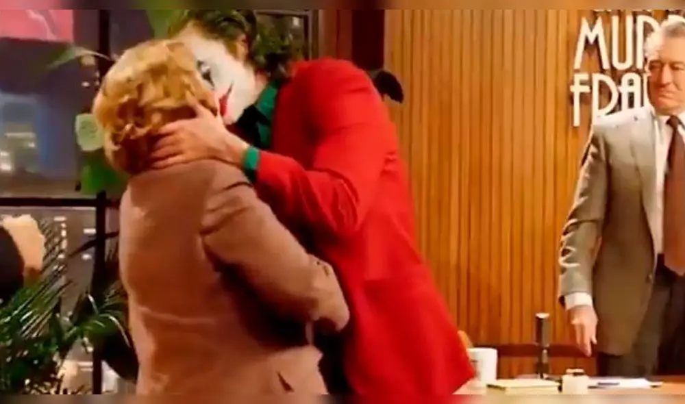 Mira las diferentes entradas de Arthur Fleck al programa de Murray. Foto: Captura