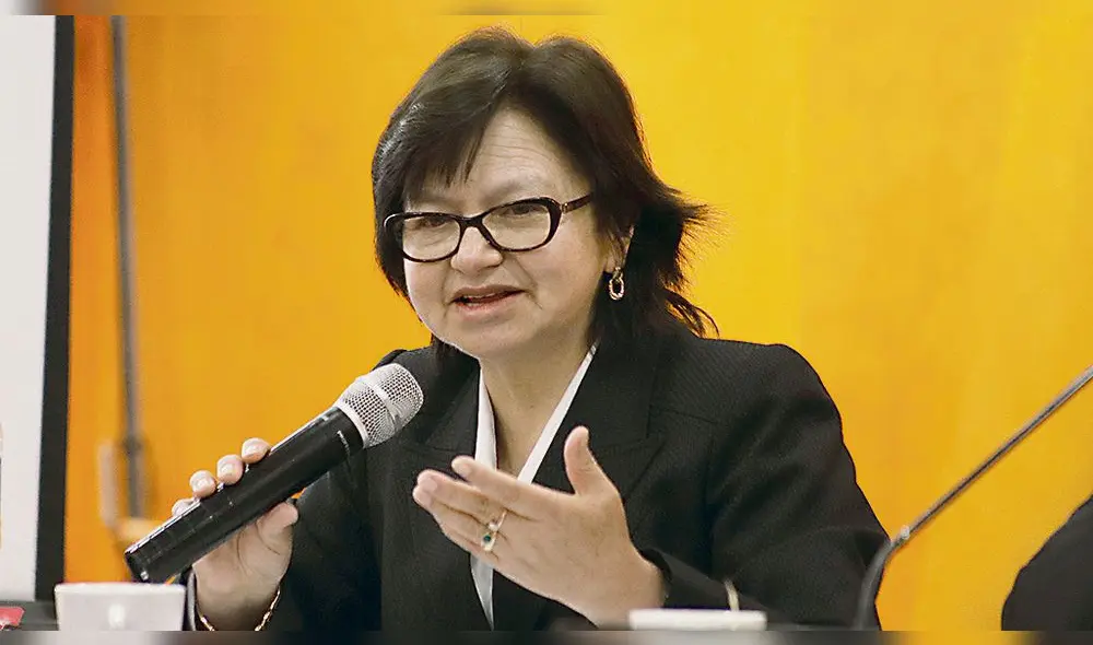 LORENA. Gerenta Nelly Castañeda explica cómo se hará obra.