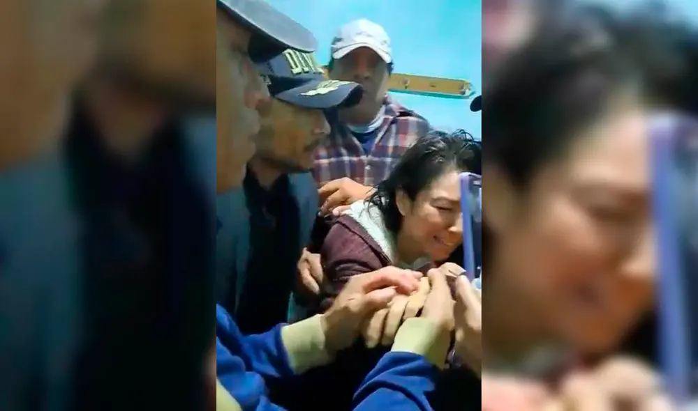 Arrascue Espinoza sollozaba durante todo el rescate, mientras los efectivos le pedían tranquilidad.