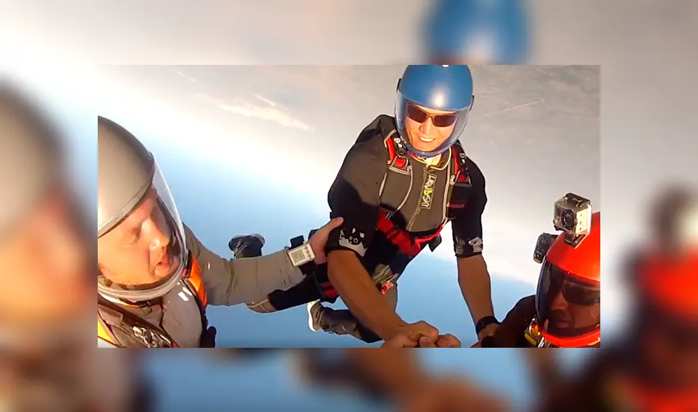 Desliza la imagen de Facebook para verlas todas.