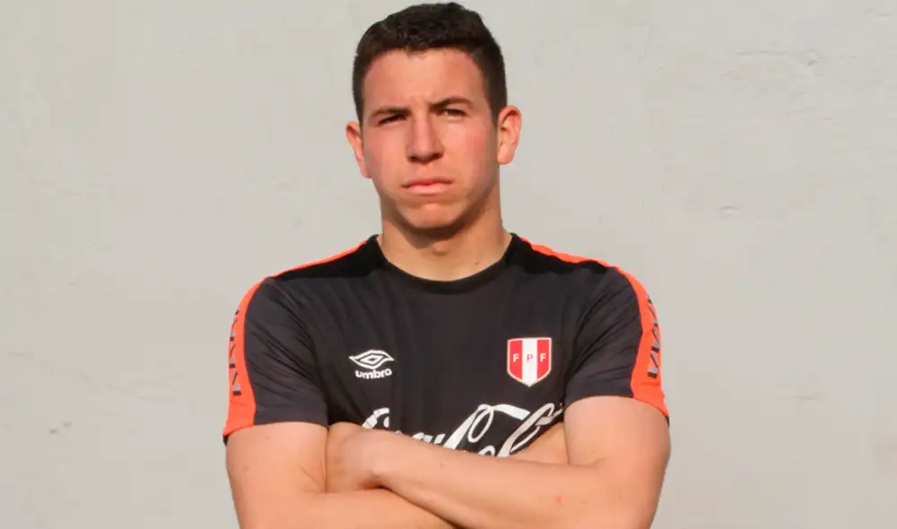 Adrián Ugarriza jugó por la selección peruana sub-17 y sub 20 el 2013 y 2015, respectivamente. Adrián Ugarriza jugó por la selección peruana sub-17 y sub 20 el 2013 y 2015, respectivamente.