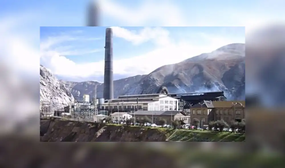 Trabajadores de la minera Doe Run Perú bloquean carretera central en La Oroya [VIDEO]