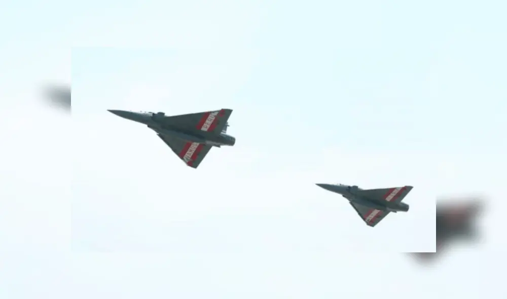 Prensa de Nueva Zelanda dispara por paso de aviones con mensaje "Vamos Perú" [VIDEO]